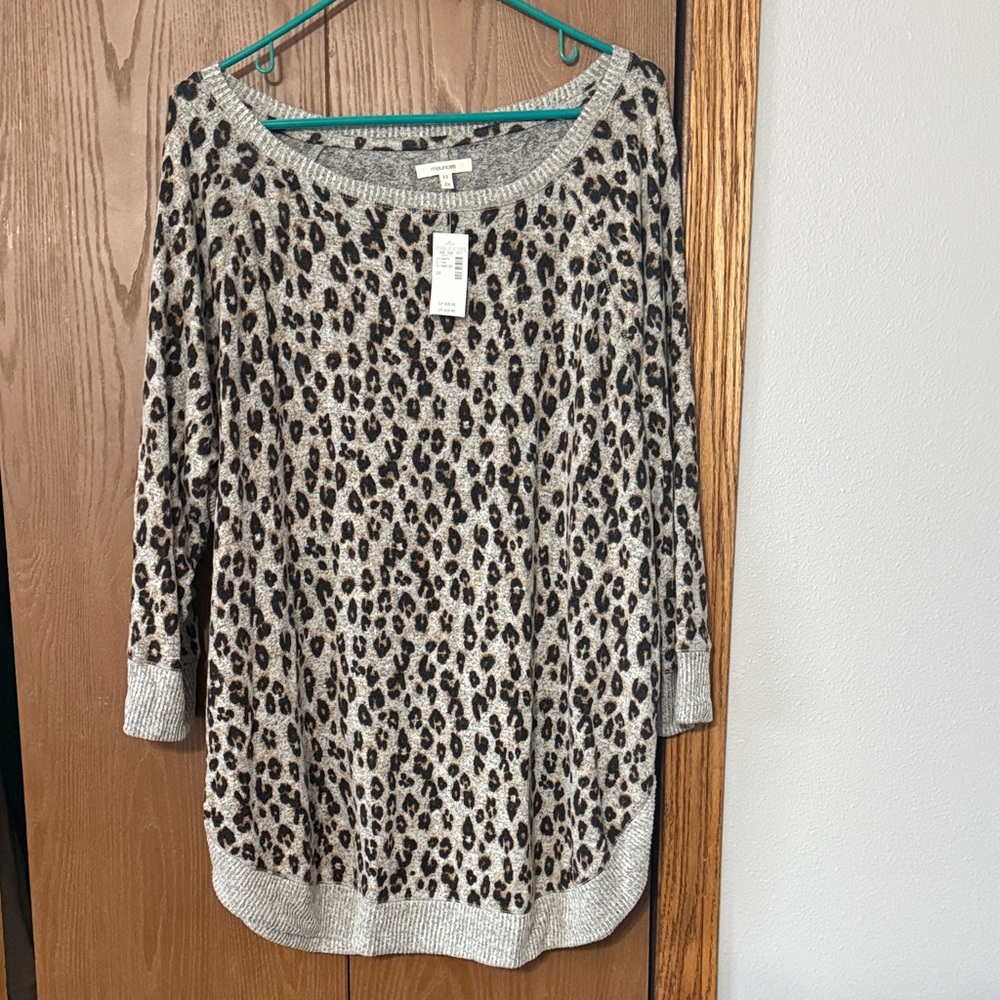 Leopard Print light weight Sweater